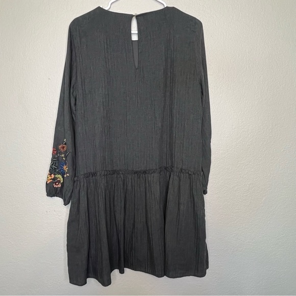 Zara Trafaluc Collection Embroidered Floral Gray Dress Size Large - Picture 10 of 14